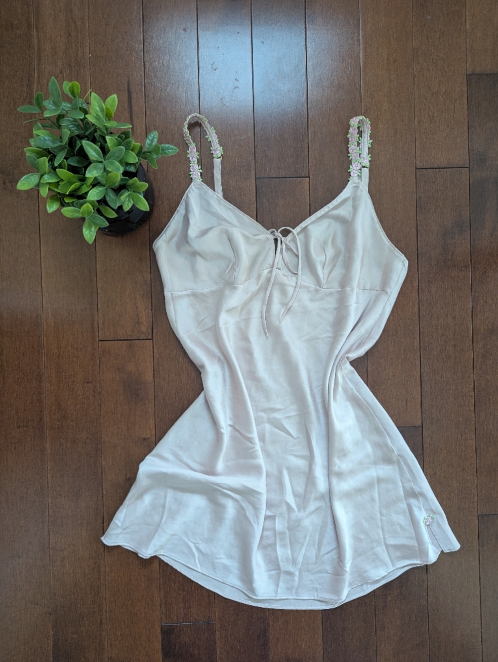 VICTORIA'S SECRET SILK FLORAL STRAP VINTAGE Y2K SLIP DRESS
